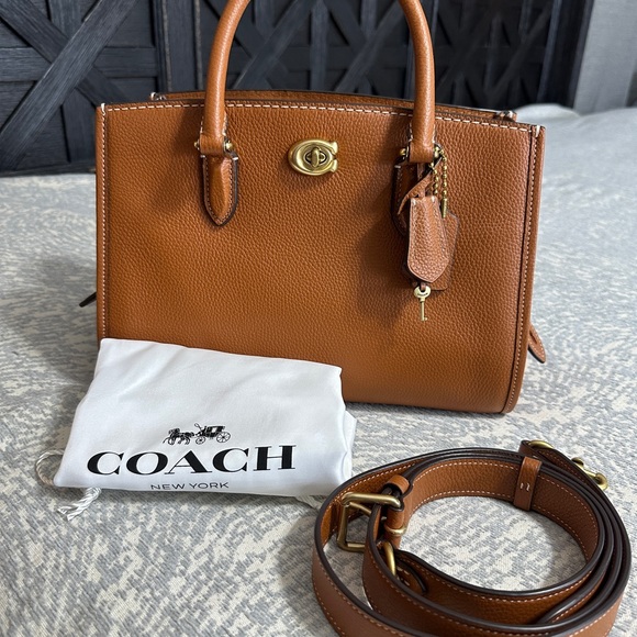 COACH Brooke Carryall 28 (Burnished Amber) - Picture 9 of 11